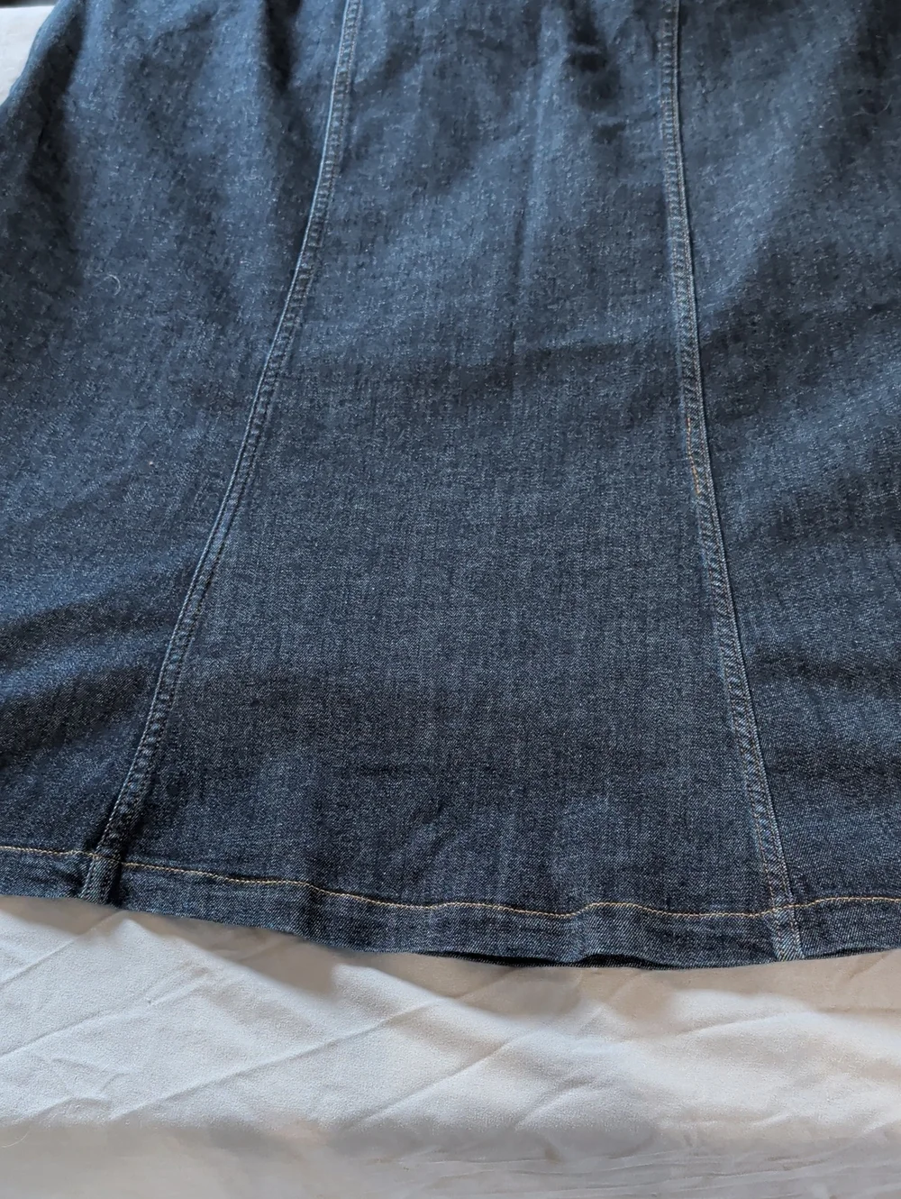 NWT Women's Size 3X Ophelia Roe Dark Wash Jean Skirt With Pockets/Elastic Waist